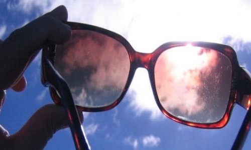 Tác hại khôn lường của xài kính dởm